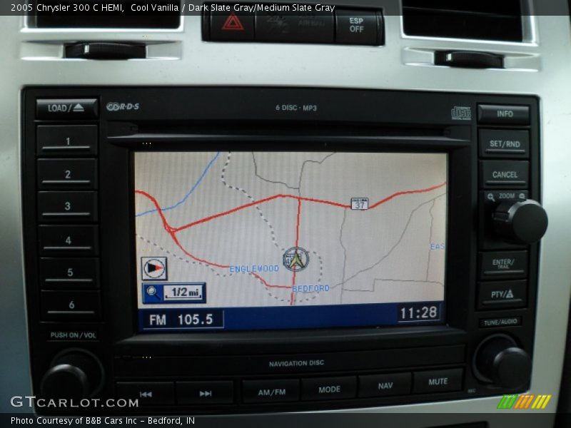 Cool Vanilla / Dark Slate Gray/Medium Slate Gray 2005 Chrysler 300 C HEMI