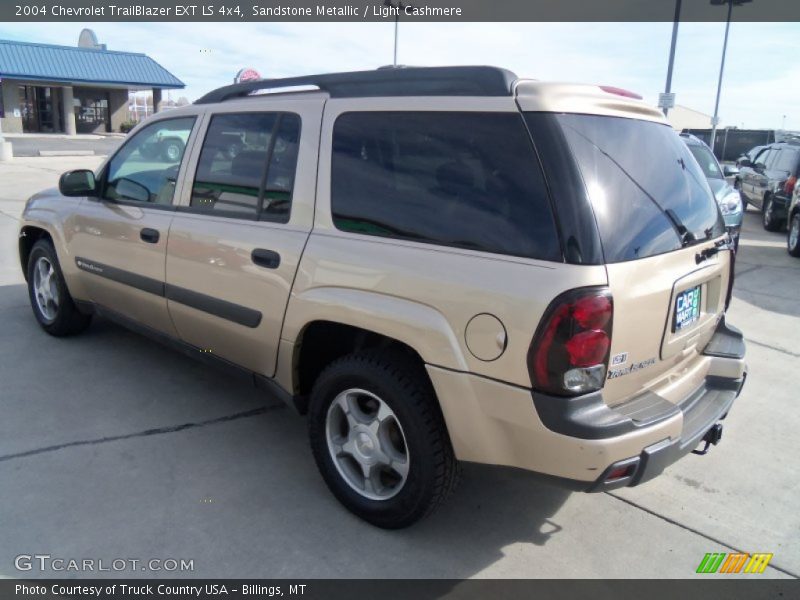 Sandstone Metallic / Light Cashmere 2004 Chevrolet TrailBlazer EXT LS 4x4