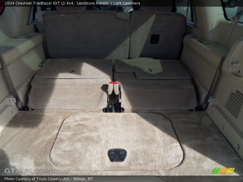 Sandstone Metallic / Light Cashmere 2004 Chevrolet TrailBlazer EXT LS 4x4