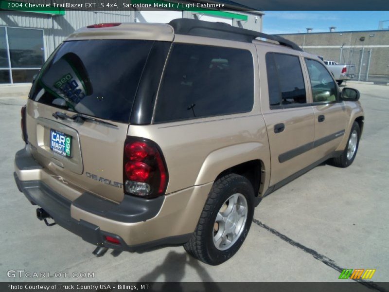 Sandstone Metallic / Light Cashmere 2004 Chevrolet TrailBlazer EXT LS 4x4