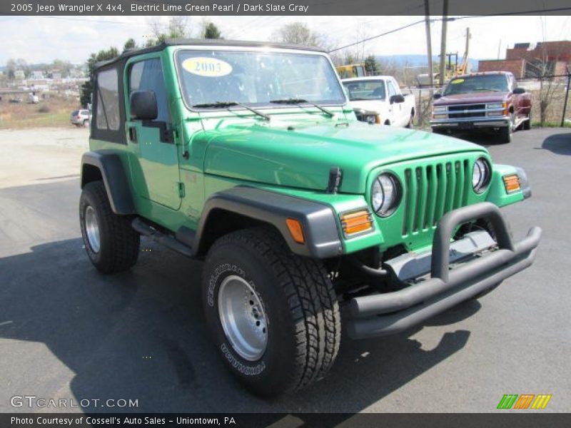 Electric Lime Green Pearl / Dark Slate Gray 2005 Jeep Wrangler X 4x4