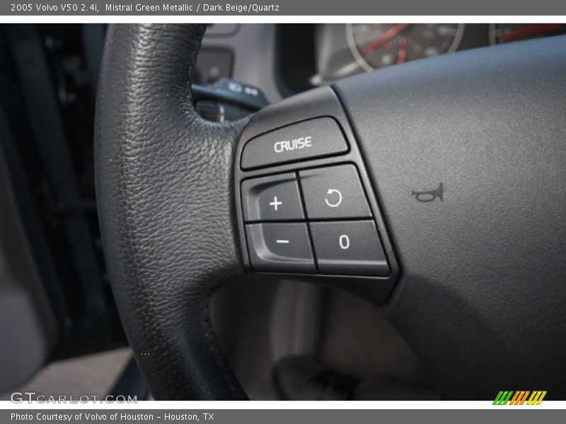 Mistral Green Metallic / Dark Beige/Quartz 2005 Volvo V50 2.4i