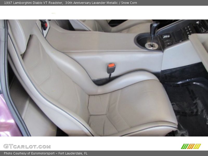 30th Anniversary Lavander Metallic / Snow Corn 1997 Lamborghini Diablo VT Roadster