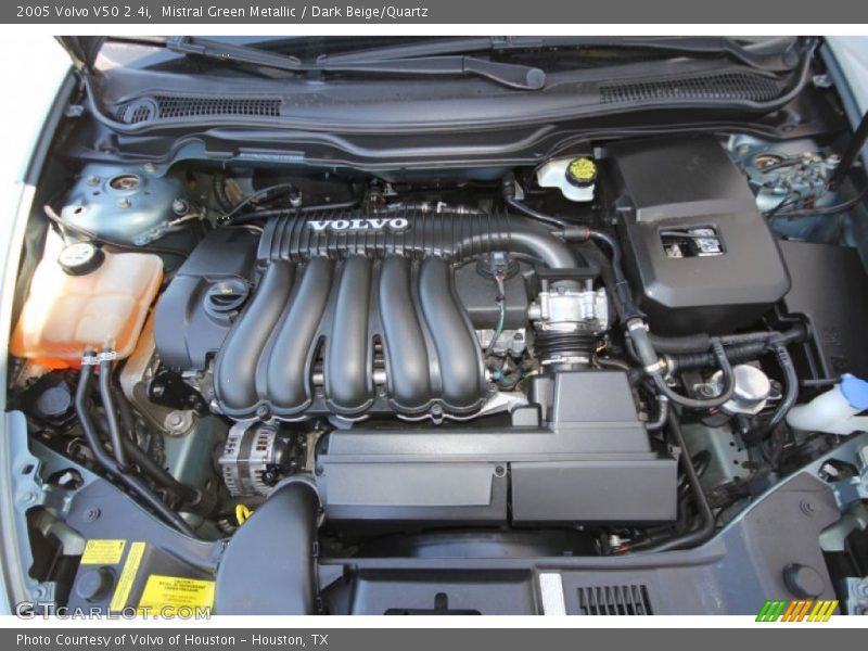 Mistral Green Metallic / Dark Beige/Quartz 2005 Volvo V50 2.4i