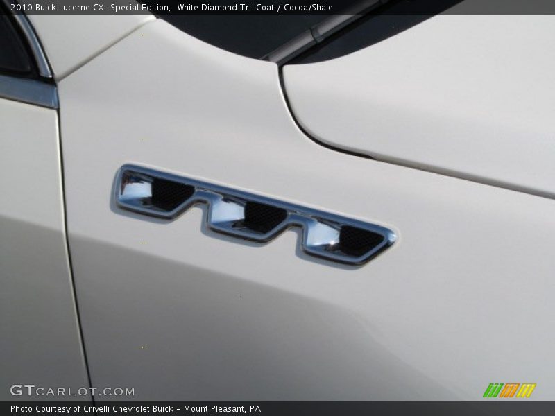 White Diamond Tri-Coat / Cocoa/Shale 2010 Buick Lucerne CXL Special Edition