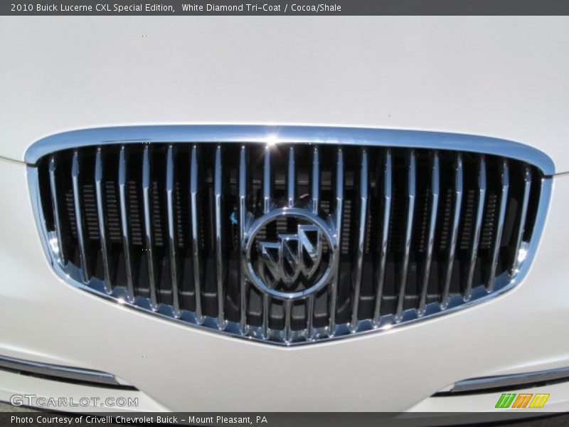 White Diamond Tri-Coat / Cocoa/Shale 2010 Buick Lucerne CXL Special Edition