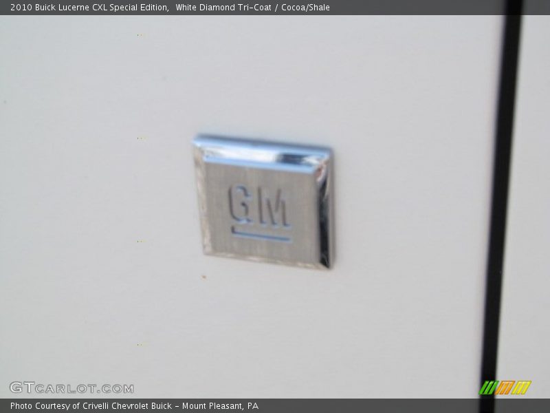 White Diamond Tri-Coat / Cocoa/Shale 2010 Buick Lucerne CXL Special Edition