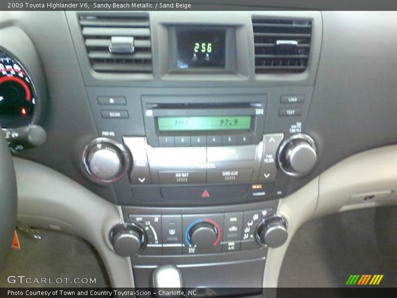 Sandy Beach Metallic / Sand Beige 2009 Toyota Highlander V6