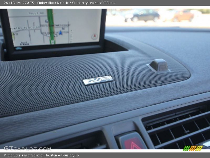 Ember Black Metallic / Cranberry Leather/Off Black 2011 Volvo C70 T5