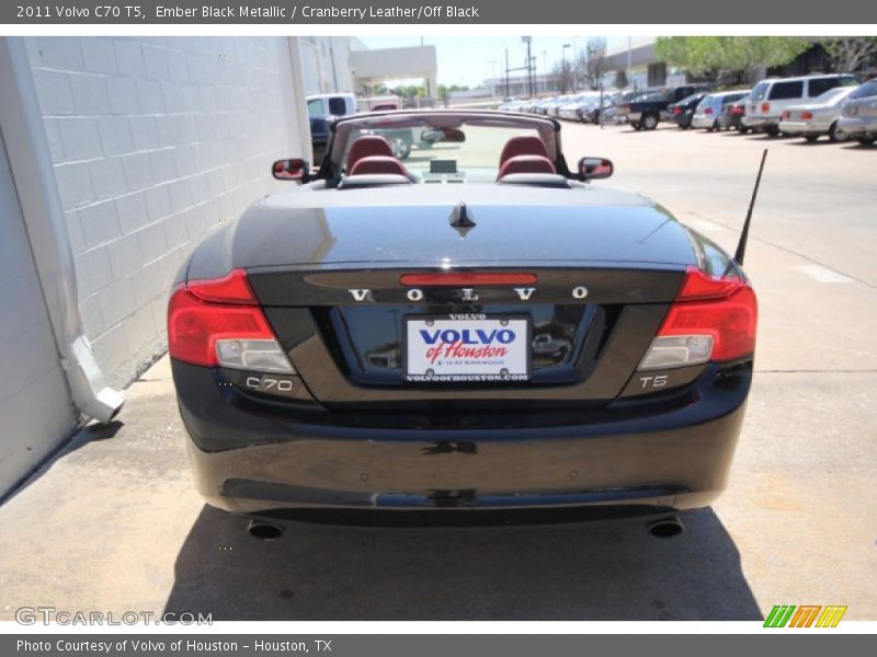 Ember Black Metallic / Cranberry Leather/Off Black 2011 Volvo C70 T5