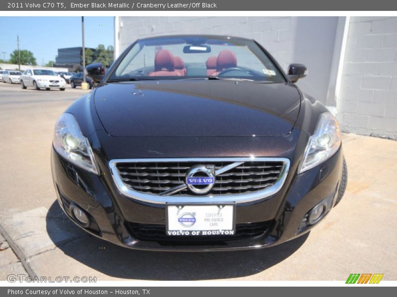 Ember Black Metallic / Cranberry Leather/Off Black 2011 Volvo C70 T5