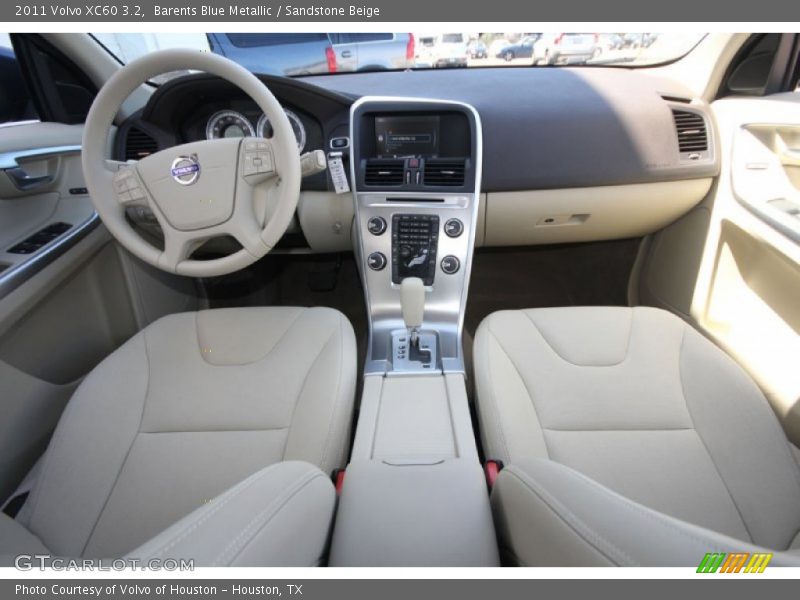 Barents Blue Metallic / Sandstone Beige 2011 Volvo XC60 3.2