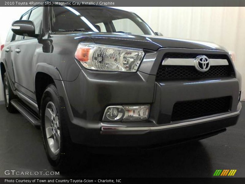 Magnetic Gray Metallic / Graphite 2010 Toyota 4Runner SR5