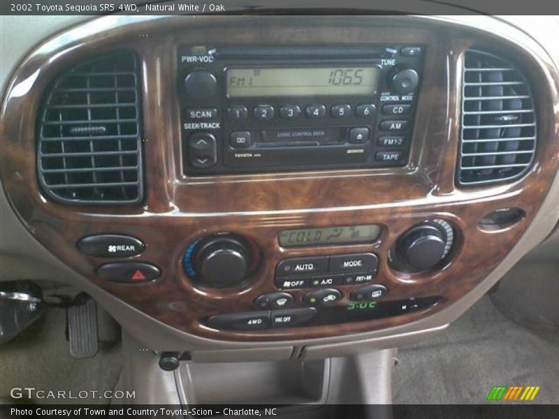 Natural White / Oak 2002 Toyota Sequoia SR5 4WD