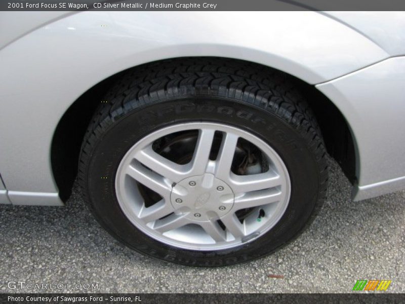 CD Silver Metallic / Medium Graphite Grey 2001 Ford Focus SE Wagon