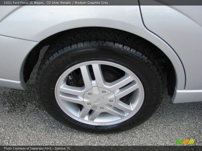 CD Silver Metallic / Medium Graphite Grey 2001 Ford Focus SE Wagon