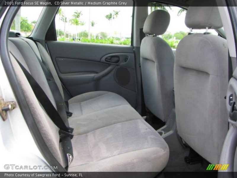 CD Silver Metallic / Medium Graphite Grey 2001 Ford Focus SE Wagon