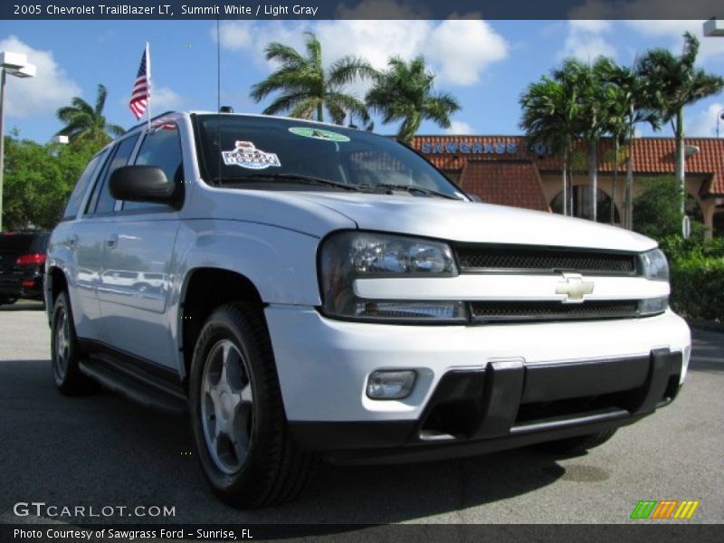 Summit White / Light Gray 2005 Chevrolet TrailBlazer LT