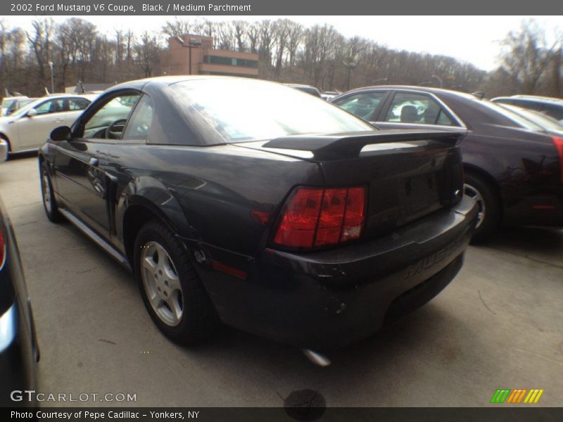 Black / Medium Parchment 2002 Ford Mustang V6 Coupe