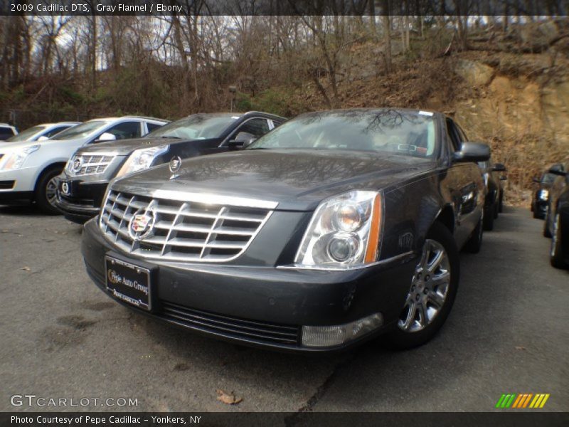 Gray Flannel / Ebony 2009 Cadillac DTS
