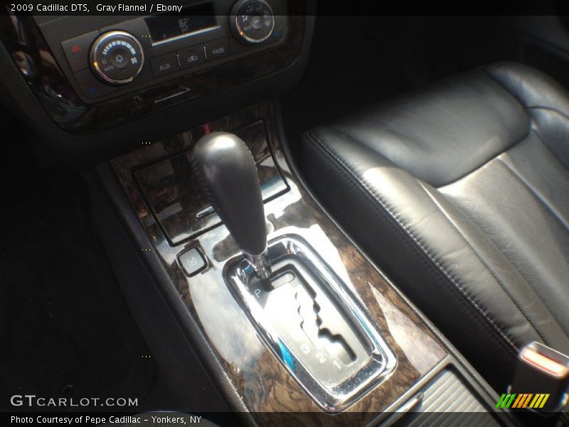Gray Flannel / Ebony 2009 Cadillac DTS