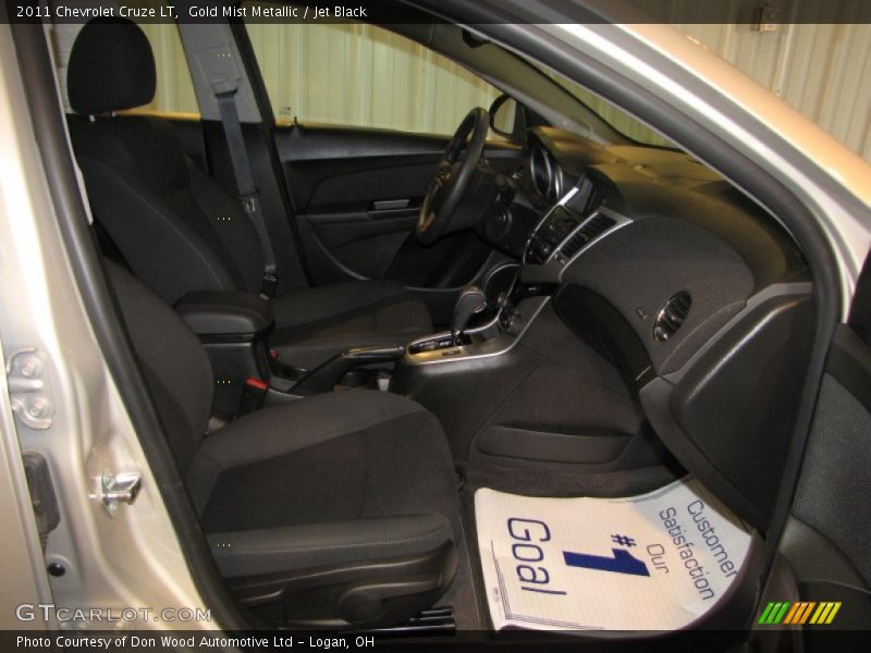 Gold Mist Metallic / Jet Black 2011 Chevrolet Cruze LT