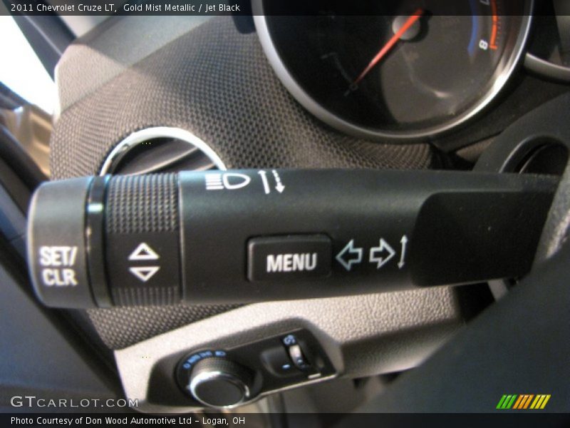 Gold Mist Metallic / Jet Black 2011 Chevrolet Cruze LT