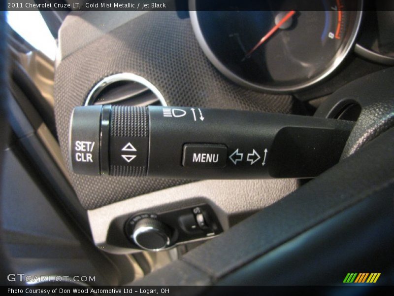 Gold Mist Metallic / Jet Black 2011 Chevrolet Cruze LT