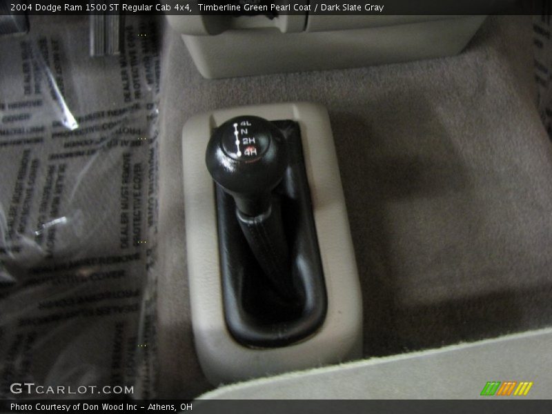 Timberline Green Pearl Coat / Dark Slate Gray 2004 Dodge Ram 1500 ST Regular Cab 4x4