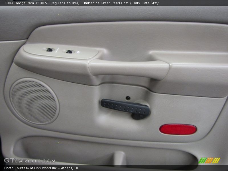Timberline Green Pearl Coat / Dark Slate Gray 2004 Dodge Ram 1500 ST Regular Cab 4x4