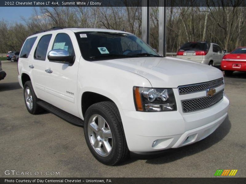 Front 3/4 View of 2012 Tahoe LT 4x4