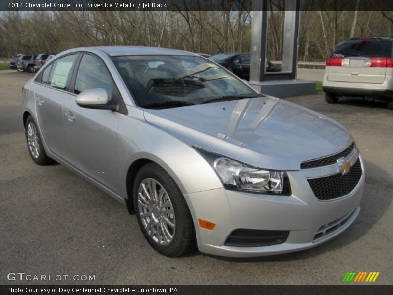 Front 3/4 View of 2012 Cruze Eco