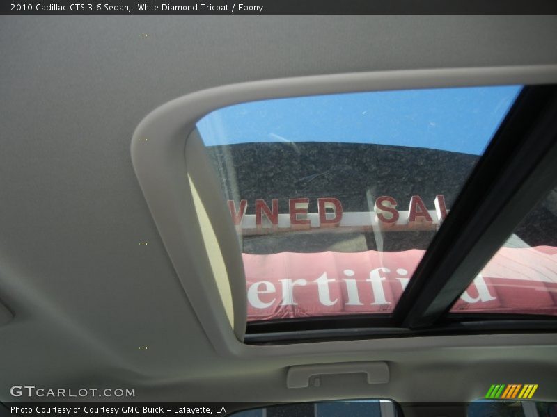 White Diamond Tricoat / Ebony 2010 Cadillac CTS 3.6 Sedan