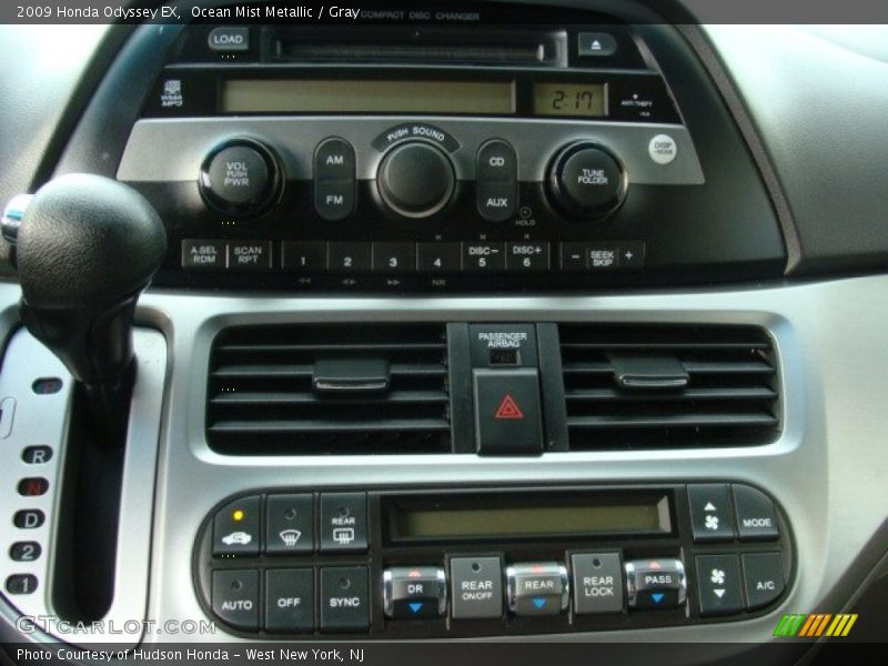 Ocean Mist Metallic / Gray 2009 Honda Odyssey EX