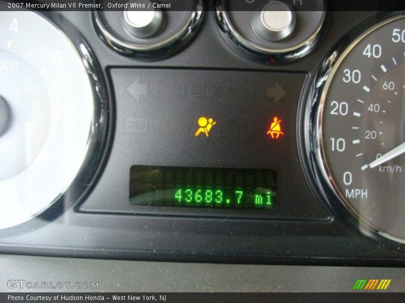 Oxford White / Camel 2007 Mercury Milan V6 Premier