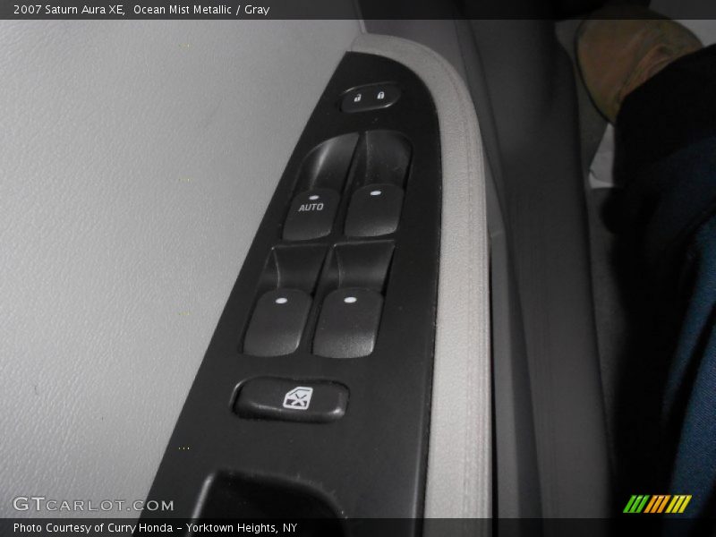 Ocean Mist Metallic / Gray 2007 Saturn Aura XE