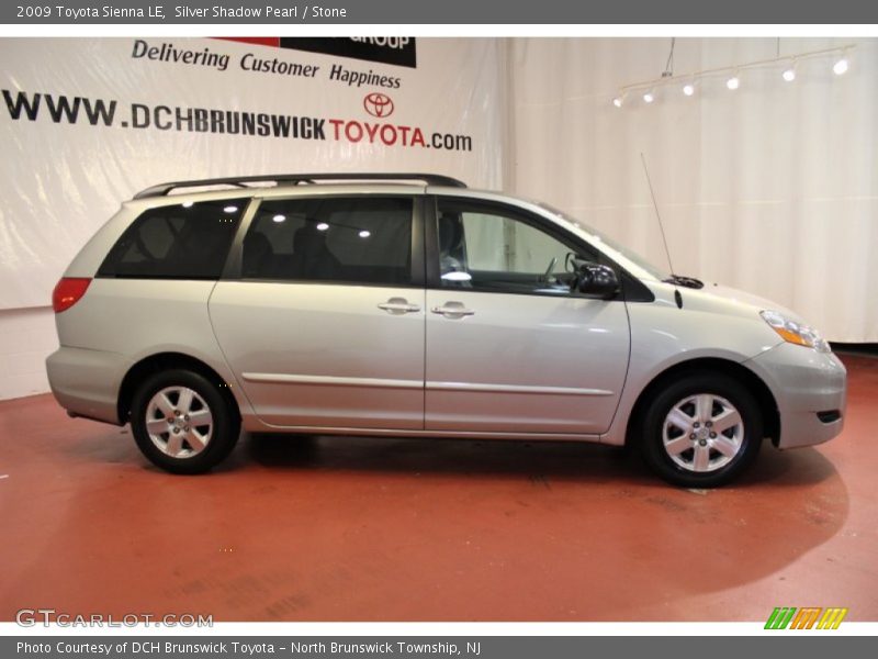 Silver Shadow Pearl / Stone 2009 Toyota Sienna LE