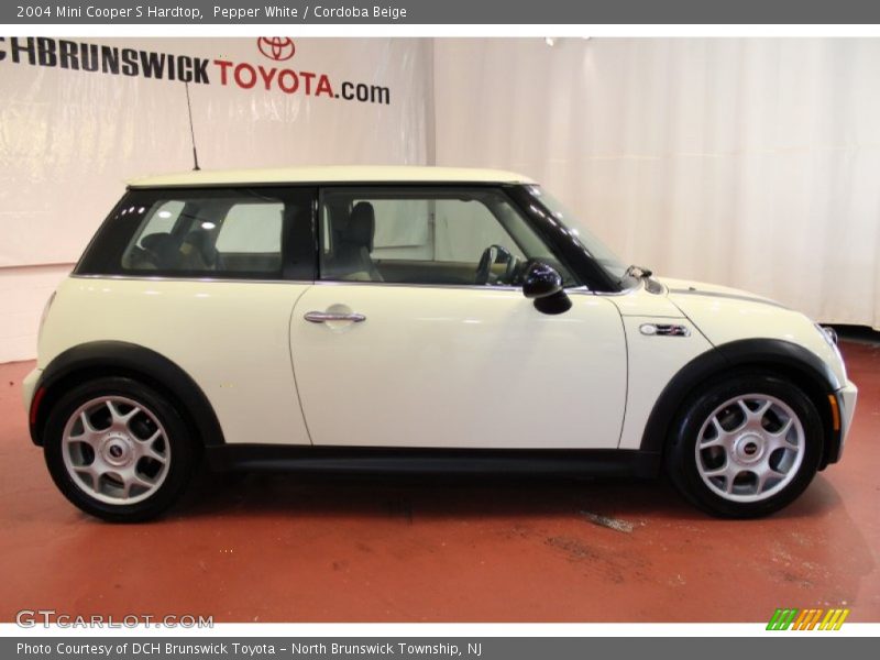Pepper White / Cordoba Beige 2004 Mini Cooper S Hardtop