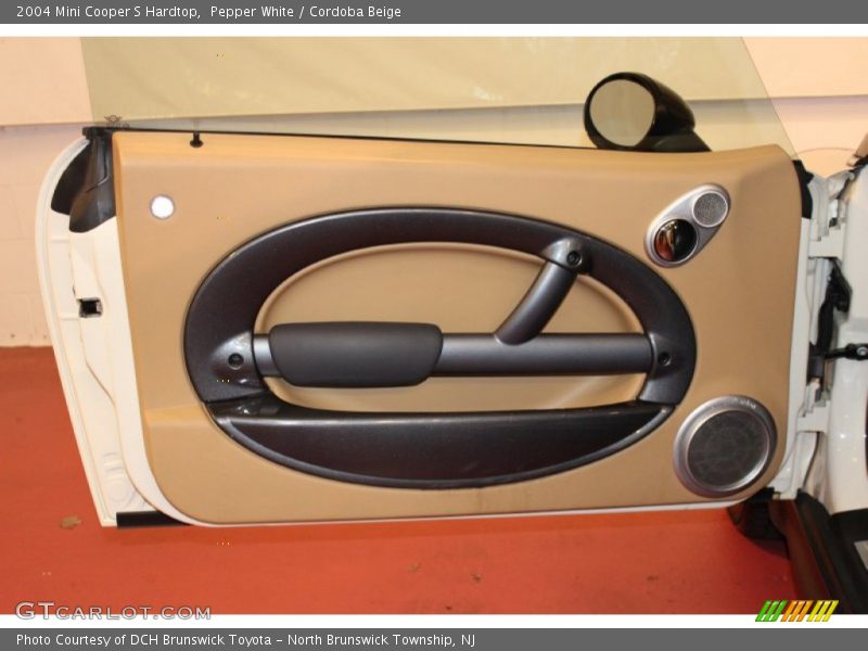 Door Panel of 2004 Cooper S Hardtop