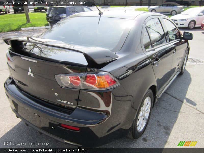 Tarmac Black Pearl / Black 2011 Mitsubishi Lancer ES