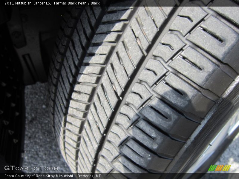 Tarmac Black Pearl / Black 2011 Mitsubishi Lancer ES