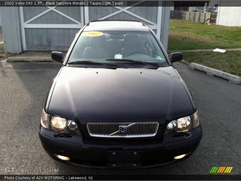 Black Sapphire Metallic / Taupe/Light Taupe 2002 Volvo S40 1.9T