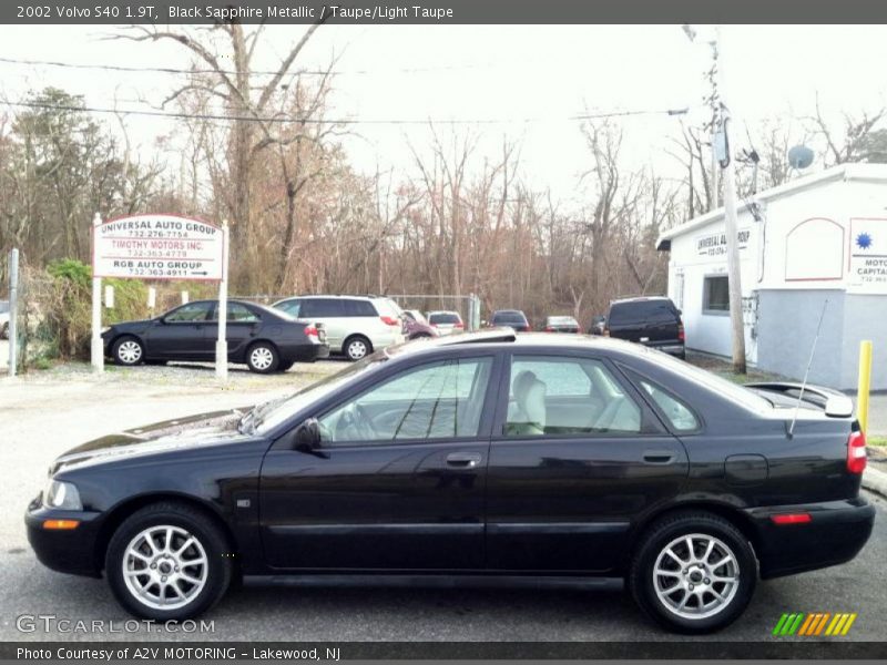 Black Sapphire Metallic / Taupe/Light Taupe 2002 Volvo S40 1.9T