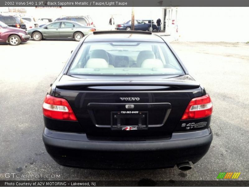 Black Sapphire Metallic / Taupe/Light Taupe 2002 Volvo S40 1.9T