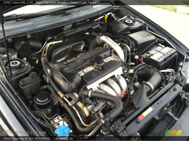 Black Sapphire Metallic / Taupe/Light Taupe 2002 Volvo S40 1.9T