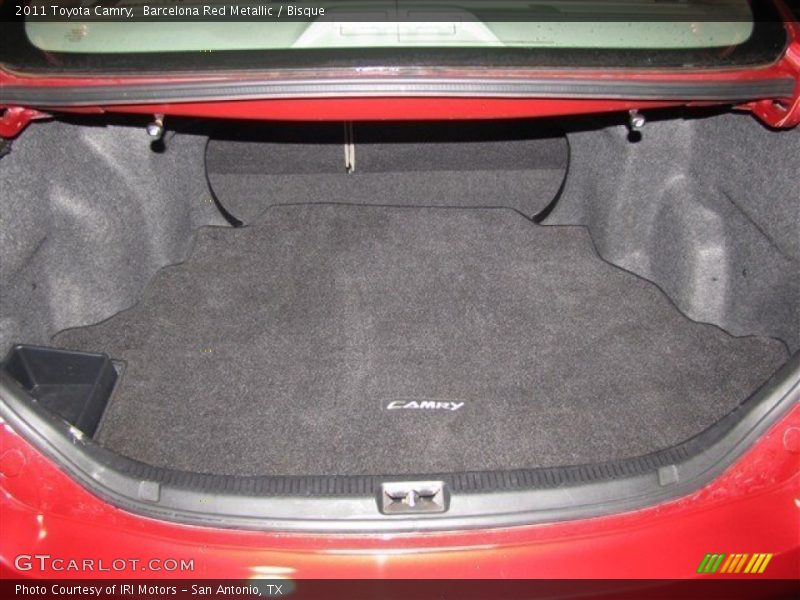Barcelona Red Metallic / Bisque 2011 Toyota Camry