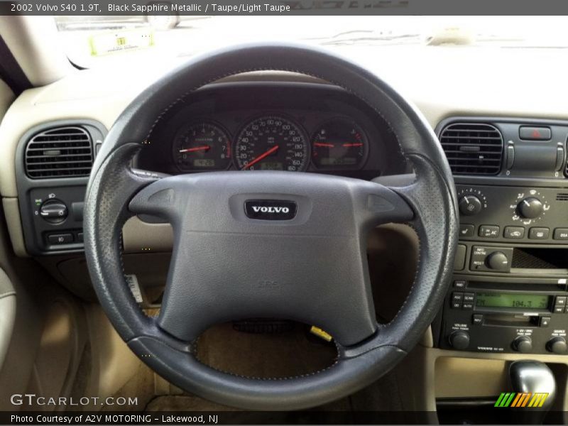 Black Sapphire Metallic / Taupe/Light Taupe 2002 Volvo S40 1.9T