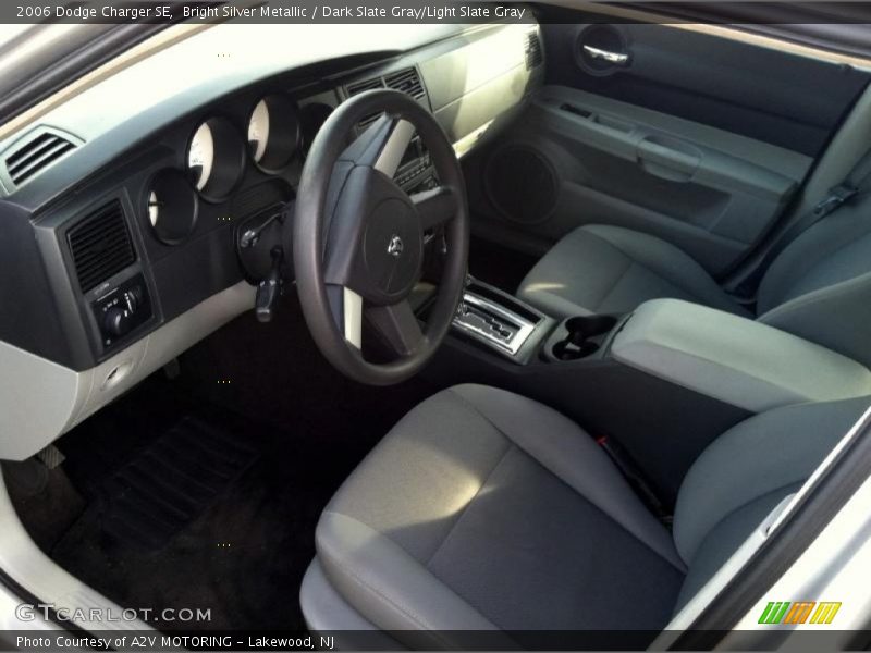 Bright Silver Metallic / Dark Slate Gray/Light Slate Gray 2006 Dodge Charger SE