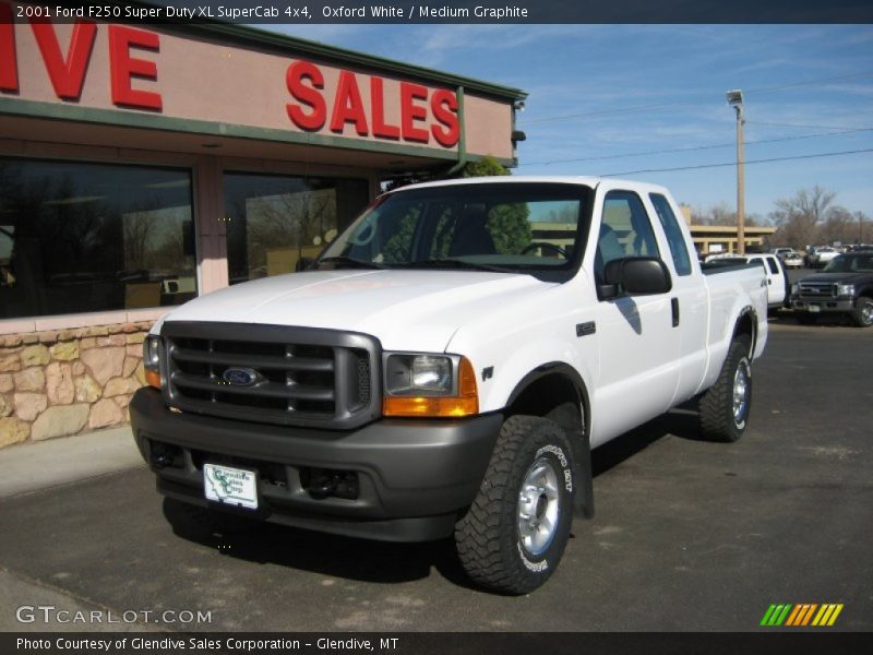 Oxford White / Medium Graphite 2001 Ford F250 Super Duty XL SuperCab 4x4