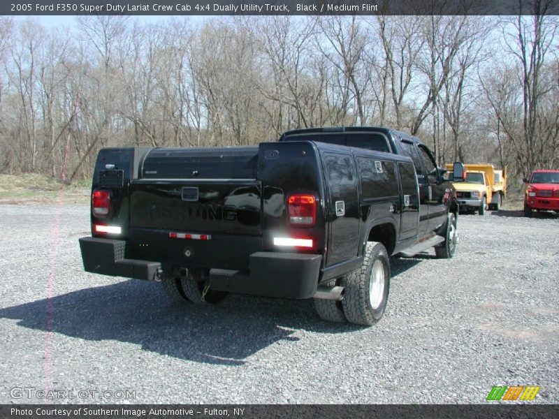 Black / Medium Flint 2005 Ford F350 Super Duty Lariat Crew Cab 4x4 Dually Utility Truck